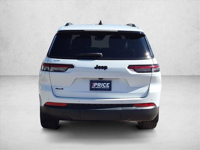 Used 2024 Jeep Grand Cherokee L Laredo AWD/4WD image 7