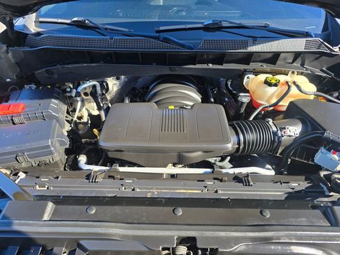 Used 2020 Chevrolet Silverado 1500 LT w/ All-Star Edition image 31