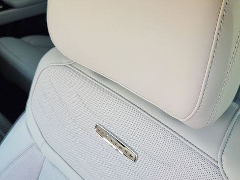 New 2025 Ford Expedition Platinum w/ Platinum Ultimate Package image 14