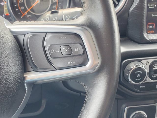 Used 2021 Jeep Wrangler Unlimited Sahara AWD/4WD image 15