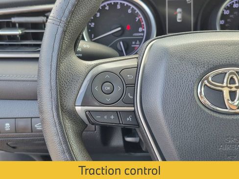 Used 2021 Toyota Camry LE FWD image 18