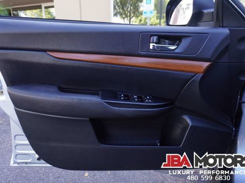 Used 2014 Subaru Outback 2.5i Limited w/ Moonroof Package AWD/4WD image 24