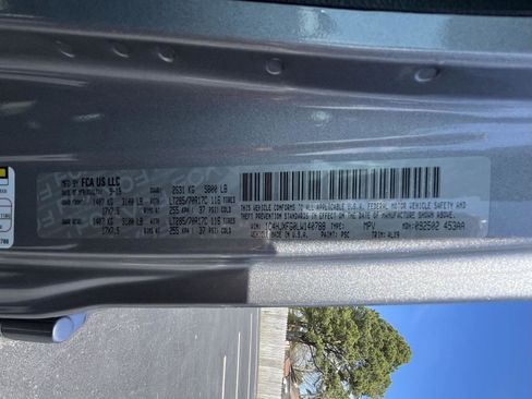 Used 2020 Jeep Wrangler Unlimited Rubicon image 33