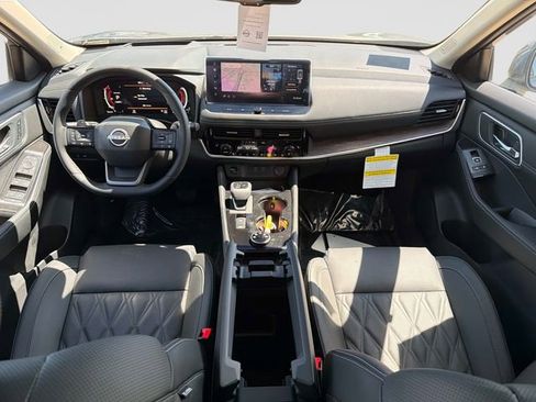 New 2026 Nissan Rogue Platinum w/ Platinum Premium Package AWD/4WD image 17