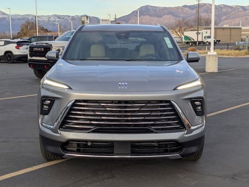 New 2026 Buick Enclave Preferred w/ Power Package image 10