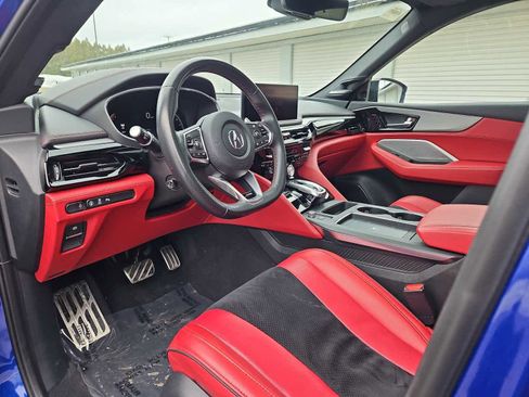 Used 2025 Acura MDX A-Spec image 12