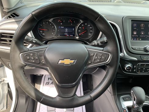 Used 2024 Chevrolet Equinox LT AWD/4WD image 17