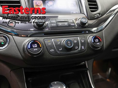 Used 2017 Chevrolet Impala Premier FWD image 20