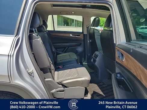 Certified 2024 Volkswagen Atlas SE AWD/4WD image 15