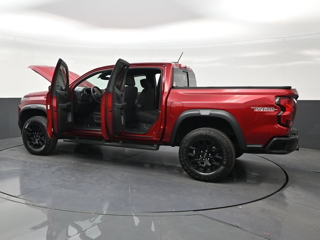 Used 2024 Chevrolet Colorado Trail Boss w/ Advanced Trailering Package AWD/4WD image 31
