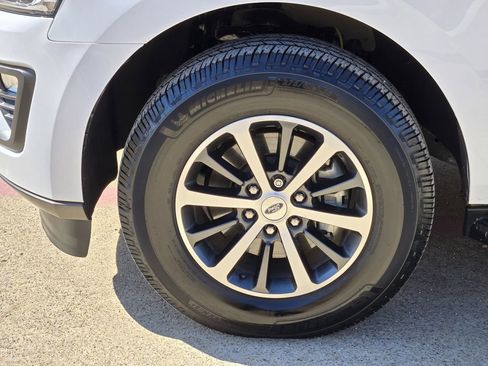 Used 2020 Ford Expedition XLT w/ Equipment Group 201A image 9