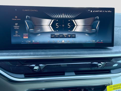 New 2026 BMW X5 xDrive50e w/ Executive Package image 36