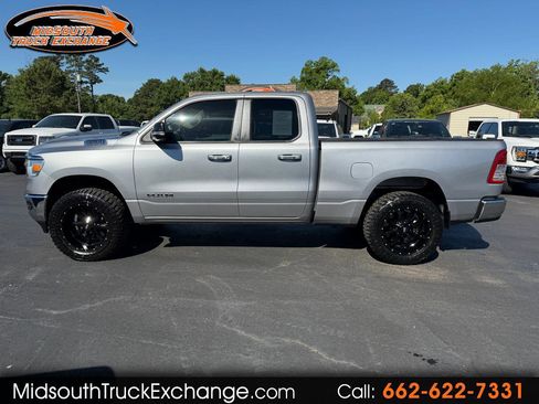 Used 2020 RAM 1500 Big Horn AWD/4WD image 1