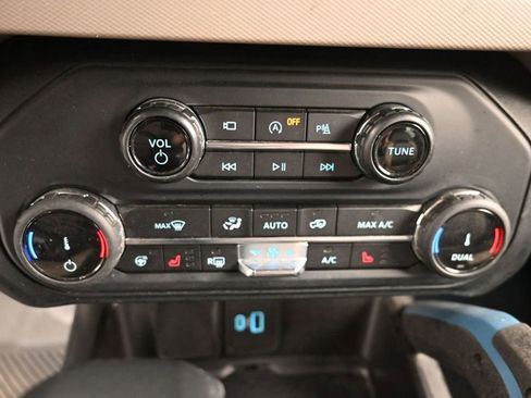 Used 2022 Ford Bronco Wildtrak AWD/4WD image 17