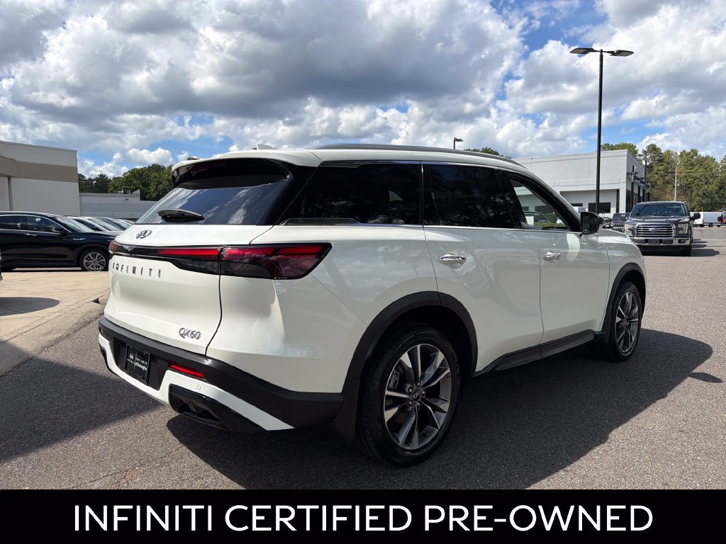 Certified 2024 INFINITI QX60 Luxe w/ Vision Package FWD image 12