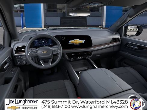 New 2026 Chevrolet Suburban LS w/ LS Custom Edition AWD/4WD image 15