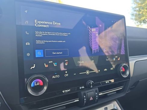 Used 2024 Lexus GX 550 image 22