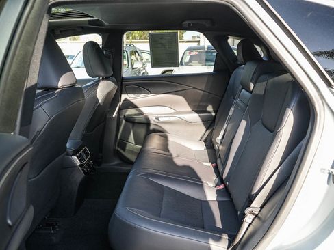 Used 2023 Lexus RX 350 Premium Plus w/ Cold Area Package FWD image 18