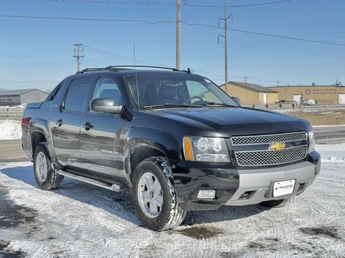 Used 2012 Chevrolet Avalanche LT image 31