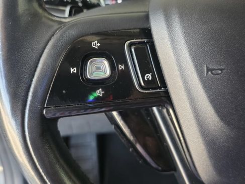Used 2022 Lincoln Corsair FWD w/ Premium Package image 30