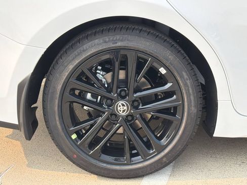 New 2026 Toyota Camry SE FWD image 7