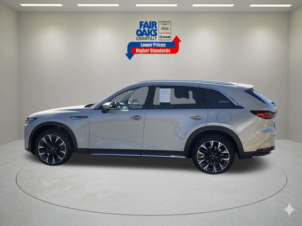 Used 2024 MAZDA CX-90 Plug-In Hybrid w/ Premium Plus AWD/4WD image 11