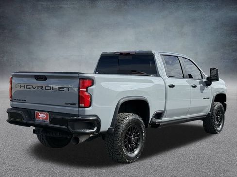 Certified 2024 Chevrolet Silverado 2500 ZR2 w/ Technology Package image 4