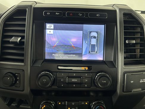 Used 2019 Ford F350 XL w/ STX Appearance Package AWD/4WD image 21