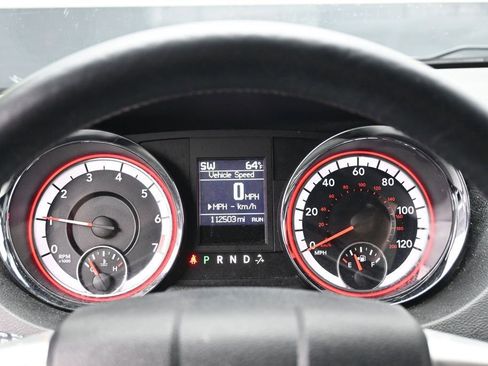 Used 2017 Dodge Grand Caravan GT FWD image 12