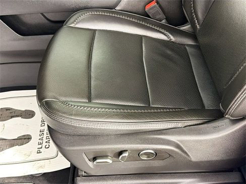 Used 2024 GMC Sierra 3500 Denali image 19