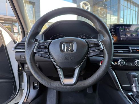 Used 2020 Honda Accord EX image 21