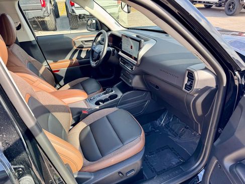 Certified 2025 Ford Bronco Sport Outer Banks w/ Outer Banks Tech Package+ image 19