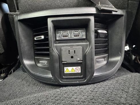 Used 2024 RAM 2500 Laramie w/ Safety Group image 28