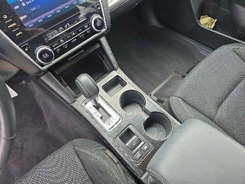 Used 2019 Subaru Outback 2.5i Premium AWD/4WD image 20