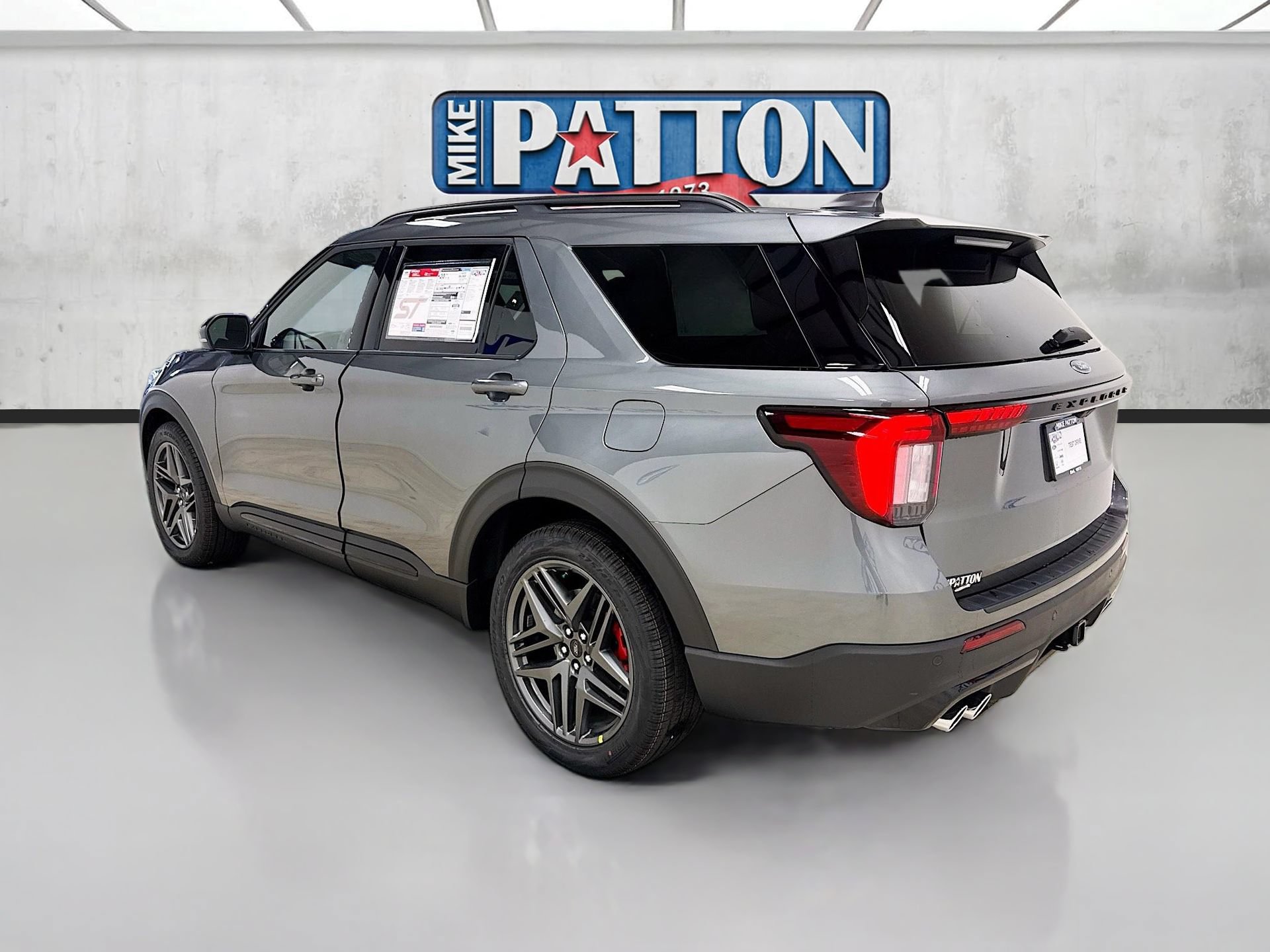 Used 2026 Ford Explorer ST w/ Sun And Sound Package AWD/4WD image 5