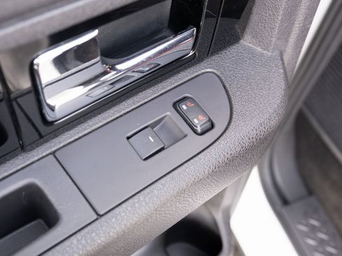 Used 2013 Ford F150 Limited image 18