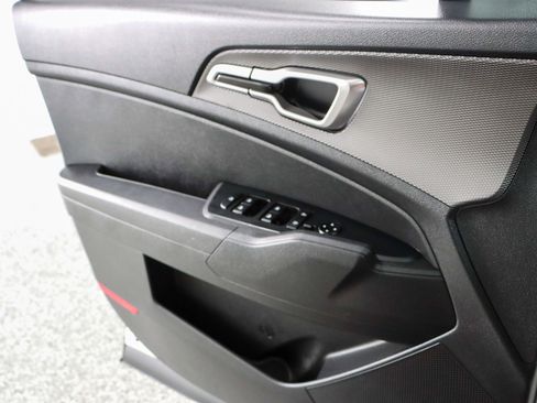 Used 2024 Kia Sportage LX image 18