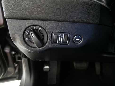 Used 2014 Dodge Charger SE AWD/4WD image 26