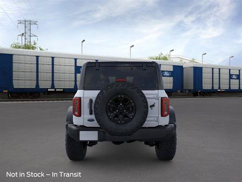 New 2026 Ford Bronco Outer Banks w/ Sasquatch Package AWD/4WD image 5