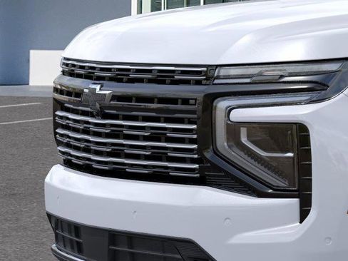 New 2026 Chevrolet Suburban High Country AWD/4WD image 51