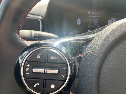 Used 2023 Kia Soul GT-Line FWD image 13