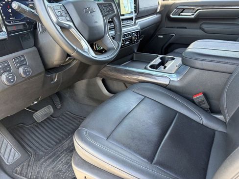 Used 2025 Chevrolet Silverado 2500 LTZ w/ Trail Boss Package AWD/4WD image 19