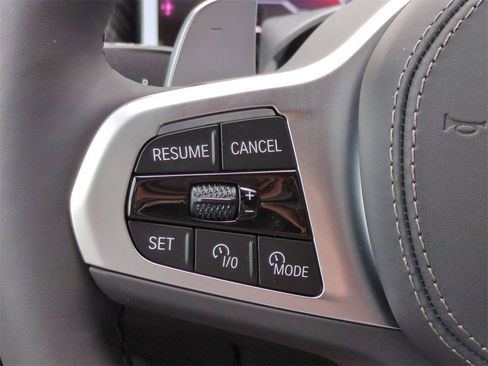 New 2026 BMW X5 xDrive50e w/ Executive Package image 24