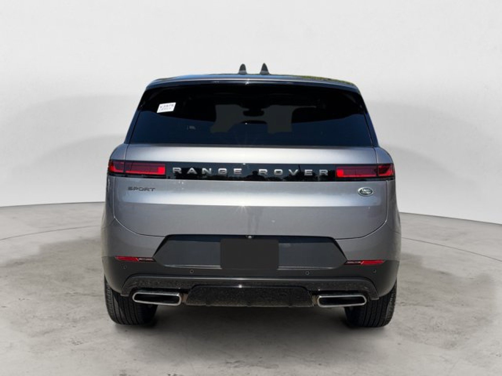 Used 2023 Land Rover Range Rover Sport SE AWD/4WD image 5