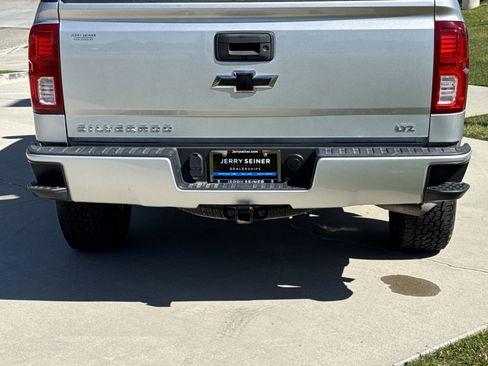 Used 2018 Chevrolet Silverado 1500 LTZ Z71 AWD/4WD image 13