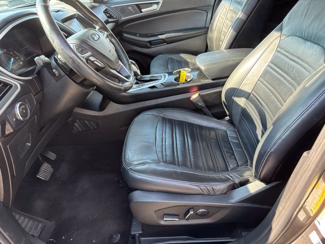 Used 2017 Ford Edge SEL w/ Equipment Group 201A FWD image 15