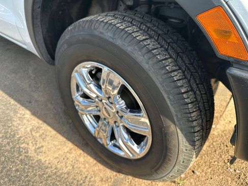 Used 2023 Ford Ranger XL RWD image 8
