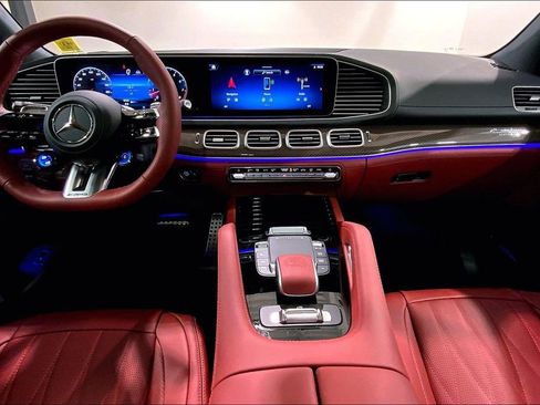 New 2026 Mercedes-Benz GLS 63 AMG 4MATIC image 5
