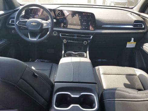 New 2026 Chevrolet Traverse LT FWD image 11