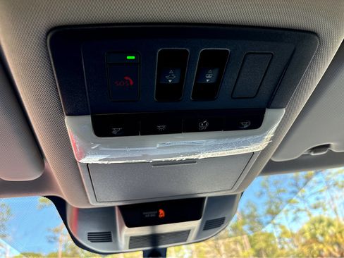 New 2026 Nissan Rogue SV image 40